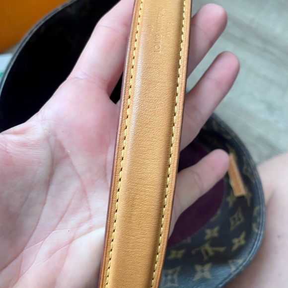 Louis Vuitton Melie - Picture 5 of 16